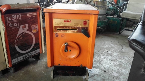 *** ขอบคุณผู้ซื้อ&amp;พี่เสือครับ!! *** พลังหน้าทอง MOD 300 ใช้ไฟ 3 ระบบ. 220/380/440V. เจ้าของเดิมดูแลดีสภาพเทพคัดมาด้วยใจ!!