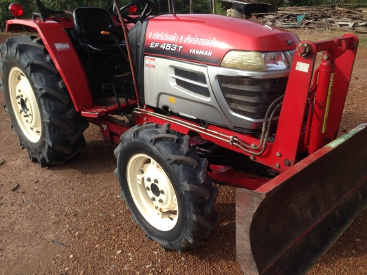 ขาย ยันม่า 453T 4WD อุปกร3ชิ้น รถไม่เคยลงนา สวยๆเดิมๆ