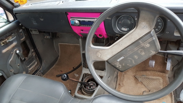 ขายมาสด้า บรรทุกเครื่องเสียงครับผม