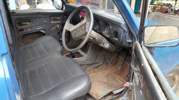 ขายมาสด้า บรรทุกเครื่องเสียงครับผม