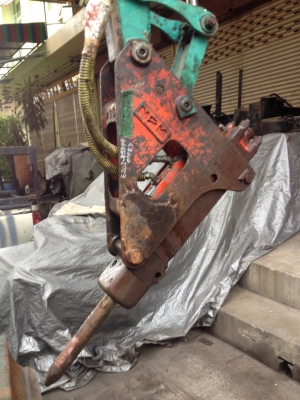 SALE___แบคโฮ YANMAR. Vio 40(PC 40FR 1)มาพร้อมหัวเจาะ NPK เก่านอกญี่ปุ่น สภาพพร้อมใช้งาน SALE___แบคโฮ YANMAR. Vio 40(PC 40FR 1)มาพร้อมหัวเจาะ NPK เก่านอกญี่ปุ่น สภาพพร้อมใช้งาน