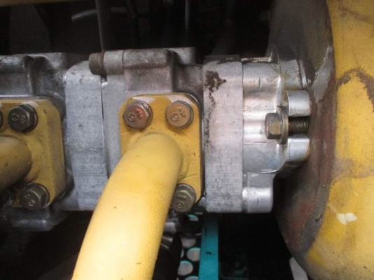 SALE___แบคโฮ KOMATSU PC25-1เก่านอก จากJanpan สภาพสวยมาก พร้อมใช้งาน