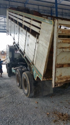 ขายรถสิบล้อดัมพ์ ISUZU DECA EURO2 เครื่อง 200 แรง ปี 47 เจ้าของซื้อป้ายแดงมือเดียว แชสซีสวย ยางดี แอร์พร้อม ทะเบียนพร้อม ขายรถสิบล้อดัมพ์ ISUZU DECA EURO2 เครื่อง 200 แรง ปี 47 เจ้าของซื้อป้ายแดงมือเดียว แชสซีสวย ยางดี แอร์พร้อม ทะเบียนพร้อม