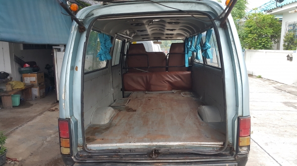 ขายรถตู้อีซูซุบัดดี้ ขายรถตู้อีซูซุบัดดี้