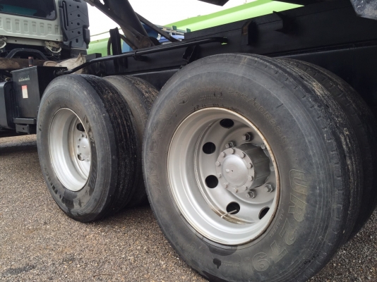 รถอีซูซุ 10 ล้อดั้ม FXZ  360 แรงม้า. ปี 54. , ( ขาย แม่ , ลูก. ) , ( รถวิ่ง 34x,xxx กม. )     สนใจติดต่อ  081 - 6079515