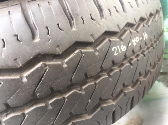 ขายยาง HANKOOK RA08 215-70-16 ปี13 ดอกหนา เอาไปใช้งานยาวๆ ชุดละ 2,800 บาท
