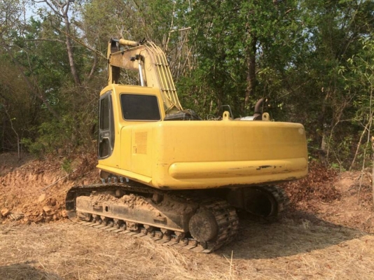 ขายแบคโค PC200-6 รถสวยไฟฟ้าเต็ม ช่วงล่างดี แอร์เย็น เอกสารใบอินวอย สนใจโทร 090-8588220คุณนะ 093-3258446คุณบิว หรือเข้าดูสินค้าอื่นๆได้ที่ www.narong2truck.com หรือ www.truck.in.th/498 หรือเพจFacebook ณรงค์ ซื้อขายรถมือสอง (เว็บไซต์ส่วนตัว) หรือFacebook คุ