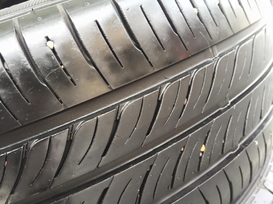 ขายยาง DUNLOP ENASAVE EC300 205-55-16 ปี14 ดอกเต็ม สภาพสวย ใช้ได้อีกยาว ชุดละ 3,800 บาท