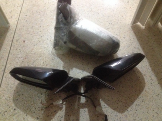 กระจกมองข้างพับไฟฟ้า TOYOTA WISH เก่าญี่ปุ่นสภาพสวยคู่ละ กระจกมองข้างพับไฟฟ้า TOYOTA WISH เก่าญี่ปุ่นสภาพสวยคู่ละ