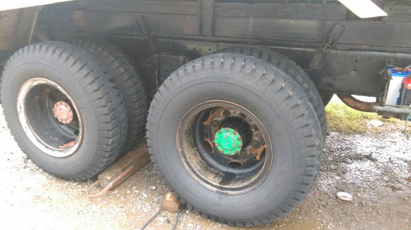 สิบล้อมือสอง สิบล้อมือสอง