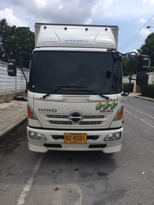 ขายดาวน์รถ6ล้อฮีโน่ตู้ยาว6.5ม.ปี58ราคา300,000บาท
