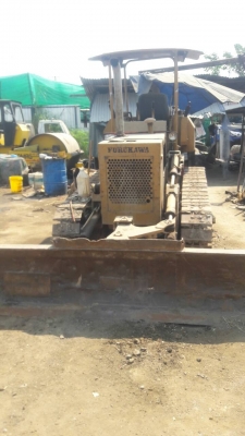 ขายแทรกเตอร์ Komatsu D20 P รุ่น5   2 คัน furukawa cd5b  1 คัน