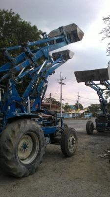 รถไถฟอร์ด7700สองคัน อุปกรณ์ตามรูป สภาพสวย ใช่งานได้เลย