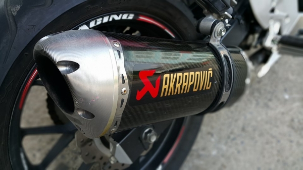 CB500r วิ่งน้อย สายจอด ปี2013 จอดในร่ม ไม่ล้มชนแปะ ไม่แพงต่อรองได้ครับa