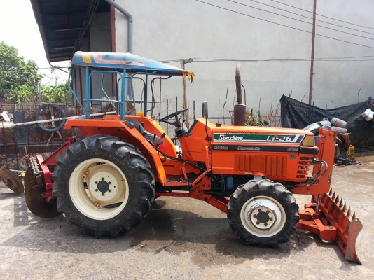 คูโบต้า L1-26 4 WD ใบมีด  ผาน 5  พวงมาลัยเพาเวอร์