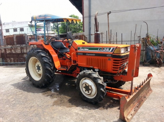 คูโบต้า L1-26 4 WD ใบมีด  ผาน 5  พวงมาลัยเพาเวอร์