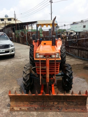 คูโบต้า L1-26 4 WD ใบมีด  ผาน 5  พวงมาลัยเพาเวอร์