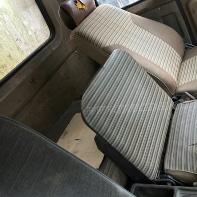 รถบรรทุก 10 ล้อติดเครน HINO  เครนขนาด 3 ตัน  168 แรงม้า