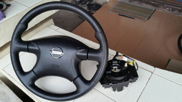 พวงมาลัย Toyota Nissan เก่าญี่ปุ่น ใส่ได้ทั้งรถมี Airbag และไม่มี Airbag พวงมาลัย Toyota Nissan เก่าญี่ปุ่น ใส่ได้ทั้งรถมี Airbag และไม่มี Airbag