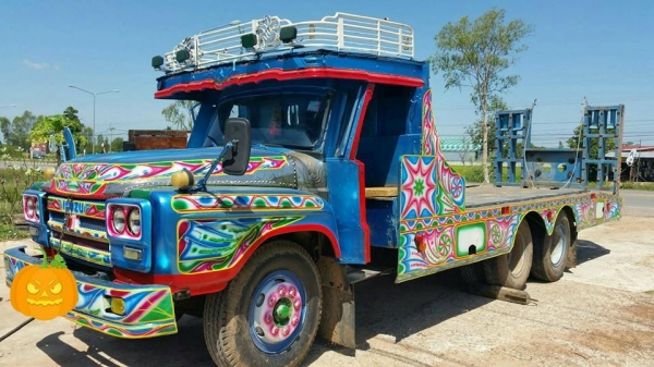 ขายรถ10ล้อ เทรลเลอร์หัวยาว เครื่อง168แรง มีบันไดขึ้นรถเกี่ยว เอกสารพร้อมโอน สนใจโทร 090-8588220คุณนะ 093-3258446คุณบิว หรือเข้าดูสินค้าอื่นๆได้ที่ www.narong2truck.com หรือ www.truck.in.th/498 หรือเพจFacebook ณรงค์ ซื้อขายรถมือสอง (เว็บไซต์ส่วนตัว) หรือFa