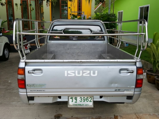 รถมือเดียว เกียรออโต้ เครื่องเดิม2800 สีเดิมทั้งคันไม่เคยทำสี รถมือเดียว เกียรออโต้ เครื่องเดิม2800 สีเดิมทั้งคันไม่เคยทำสี