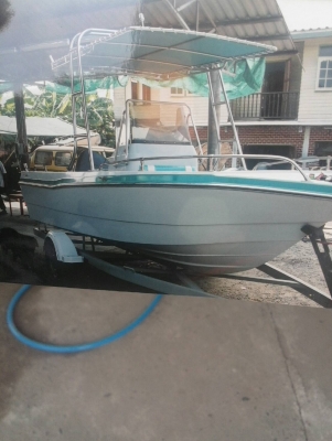 เรือ18ฟุตอุปกรณ์ขาดเครื่อง