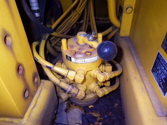 ขายรถขุดเก่าญี่ปุ่น kobelco sk120-1มาร์คทรี รถมาถึงเมืองไทยเร็วๆนี้ สนใจติดต่อสอบถาม 092-3309229 อีด