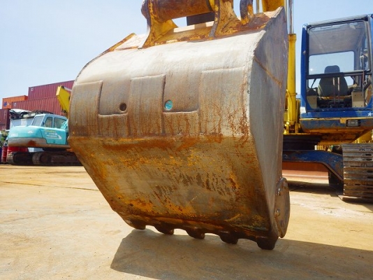 ขายรถขุดเก่าญี่ปุ่น kobelco sk120-1มาร์คทรี รถมาถึงเมืองไทยเร็วๆนี้ สนใจติดต่อสอบถาม 092-3309229 อีด