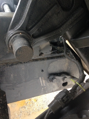 รถฮีโน่ 6 ล้อดั้ม FC9J  175 แรงม้า. ปี 53. ,  ( รถวิ่ง 3xx,xxx กม. )     สนใจติดต่อ  081 - 6079515