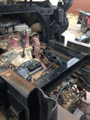 รถฮีโน่ 6 ล้อดั้ม FC9J  175 แรงม้า. ปี 53. ,  ( รถวิ่ง 3xx,xxx กม. )     สนใจติดต่อ  081 - 6079515