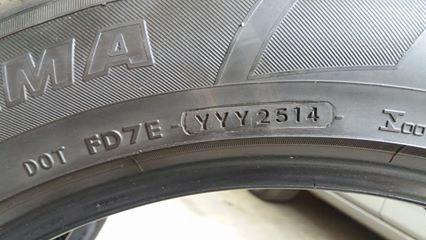 ขายยาง Yokohama Parada  265/50/20 ปี 14 หนึ่งคู่