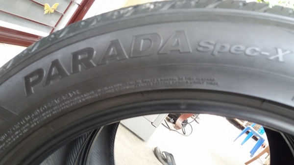 ขายยาง Yokohama Parada  265/50/20 ปี 14 หนึ่งคู่
