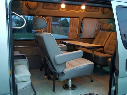 มือเดียว สภาพป้ายแดง ไมล์แท้วิ่ง 59,000กม. สภาพนี้หายากคับ คู่มือบุคเซอร์วิสครบ (ภายในแต่งVIP ) มือเดียว สภาพป้ายแดง ไมล์แท้วิ่ง 59,000กม. สภาพนี้หายากคับ คู่มือบุคเซอร์วิสครบ (ภายในแต่งVIP )