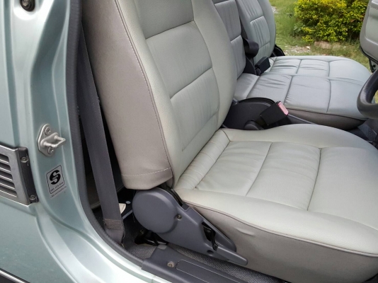 มือเดียว สภาพป้ายแดง ไมล์แท้วิ่ง 59,000กม. สภาพนี้หายากคับ คู่มือบุคเซอร์วิสครบ (ภายในแต่งVIP ) มือเดียว สภาพป้ายแดง ไมล์แท้วิ่ง 59,000กม. สภาพนี้หายากคับ คู่มือบุคเซอร์วิสครบ (ภายในแต่งVIP )