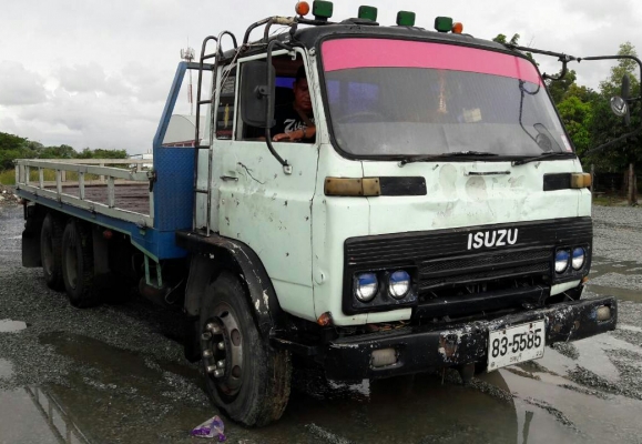 สิบล้อ อีซูชุ JCM 6BF1-175แรง powar พื้นเรียบ ช่วงยาว7ม สภาพดีใช้งานประจำ เล่มทะเบียนพร้อมโอน