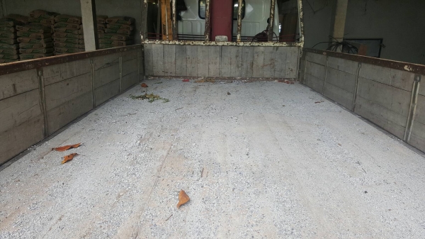 ขาย 6 ล้อ HINO ปี 49 กระบะยาว 4.30 เมตร ติดเครน KATO 3 ตัน เครื่อง WO4D-TK 125 แรงม้า คัสซีสวยตลอดเส้น แอร์เย็น รถพร้อมใช้ ทะเบียนพร้อมโอนครับ