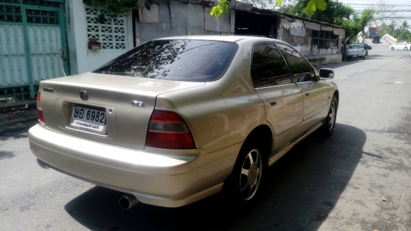 แอ็คคอร์ด 94 ตัวนอก ซันลูฟ เบาะไฟฟ้า แอ็คคอร์ด 94 ตัวนอก ซันลูฟ เบาะไฟฟ้า