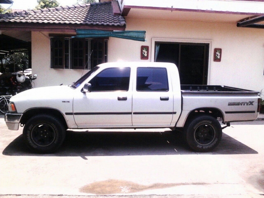 ไมตี้ 4ประตู ยกสูง เครื่อง2Lเทอร์โบ ขับดี พร้อมใช้