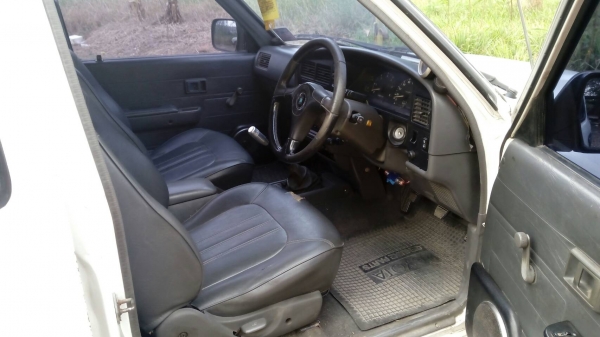 ไมตี้ 4ประตู ยกสูง เครื่อง2Lเทอร์โบ ขับดี พร้อมใช้