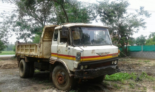 ขาย 6 ล้อดั้ม ยาง 900 ไม่มีทะเบียน คัสซีหัวยาว เครื่อง 6BB1 145 แรงม้า เฟืองท้ายใหญ่ พวงมาลัยพาวเวอร์ รถใช้งานได้ปกติครับ