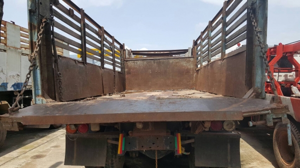 ขาย 10 ล้อ หัวยาวดั้ม เพลาเดียว เครื่อง HO7C 180 แรงม้า เกียร์ HO เฟืองท้ายใหญ่ เบรคทิฟฟี่ มีสโลว์กลาง พวงมาลัยพาวเวอร์ ทะเบียนครบ