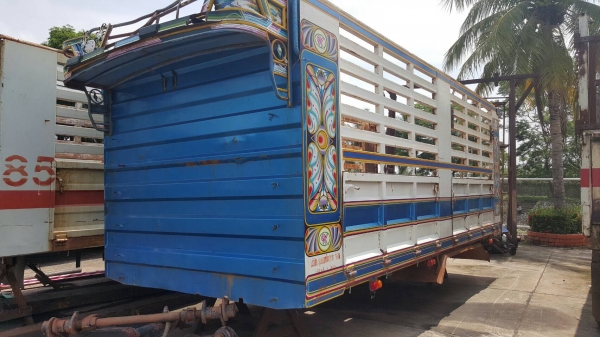 ขาย รถบรรทุก 12 ล้อ ISUZU FVZ 300 แรงม้า ปี 52 กระบะดั้มพร้อมชุดดั้มมีให้ครบ เอกสารเล่มทะเบียนพร้อมโอนครับ