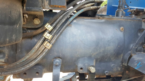 ขาย รถไถ 2 เพลา FORD NEW HOLLAND 6610 คานหน้า CARRARO ยางสวย อุปกรณ์มีผานดันหน้า และผาน 4 เอกสารเล่มทะเบียนครบ