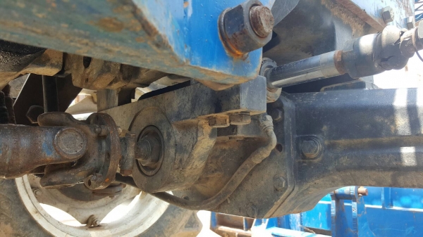 ขาย รถไถ 2 เพลา FORD NEW HOLLAND 6610 คานหน้า CARRARO ยางสวย อุปกรณ์มีผานดันหน้า และผาน 4 เอกสารเล่มทะเบียนครบ