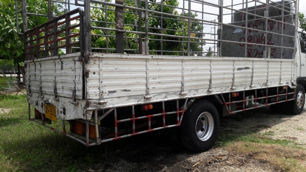 หกล้อ ฮีโน่ FC4J145ปี42ช่วงยาว5.50ม สภาพดีสวยเดิมๆพร้อมใช้ ทะเบียนพร้อมโอน