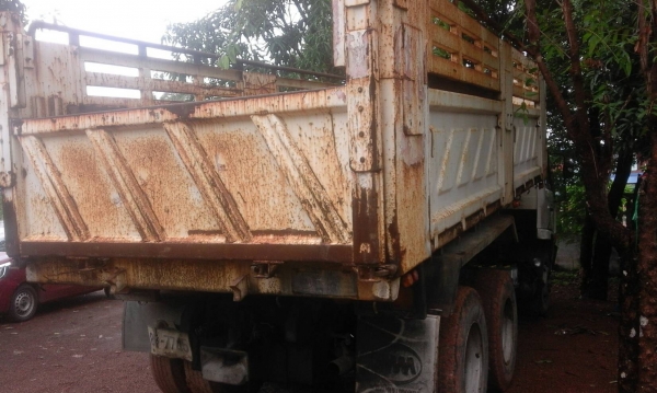 ขายรถบรรทุกพ่วงดั้มแม่ลูก 2 เพลากระบะ สามมิตร