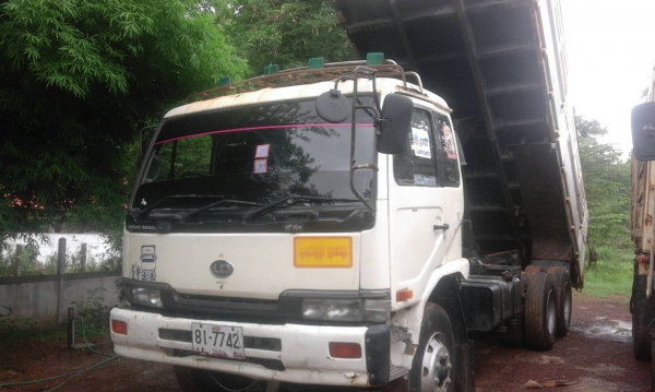 ขายรถบรรทุก หลุดมัดจำแล้วครับ พ่วงดั้มแม่ลูก NISSAN CW214M ขายรถบรรทุก หลุดมัดจำแล้วครับ พ่วงดั้มแม่ลูก NISSAN CW214M