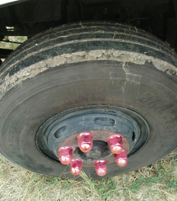 ขายๆ (ขายแล้ว) ครับ หกล้อ ฮีโน่ ซีรี500 FC9J175ปี53 ติดเครน UNIC 3.30ตัน ช่วงยาว5 50ม  เล่มทะเบียนพร้อมโอน ราคา950,000บ