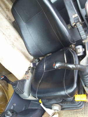 ขายด่วนๆ!! >>> Komatsu Pc200 รุ่น 8 <<< รถสวยพร้อมใช้งาน ราคา 1,590,000 บาท ขายด่วนๆ!! >>> Komatsu Pc200 รุ่น 8 <<< รถสวยพร้อมใช้งาน ราคา 1,590,000 บาท