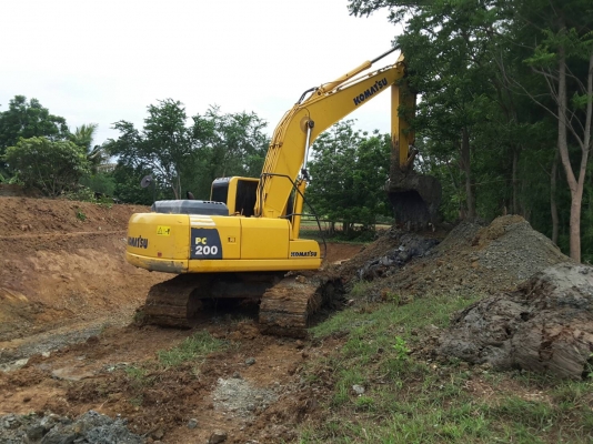 ขายด่วนๆ!! >>> Komatsu Pc200 รุ่น 8 <<< รถสวยพร้อมใช้งาน ราคา 1,590,000 บาท ขายด่วนๆ!! >>> Komatsu Pc200 รุ่น 8 <<< รถสวยพร้อมใช้งาน ราคา 1,590,000 บาท